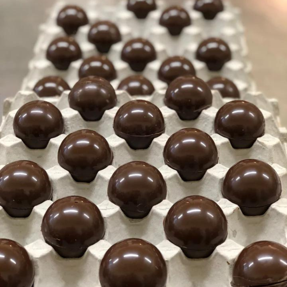 The Seriously Good Chocolate Co Christmas Chocolate Marshmallow Bomb