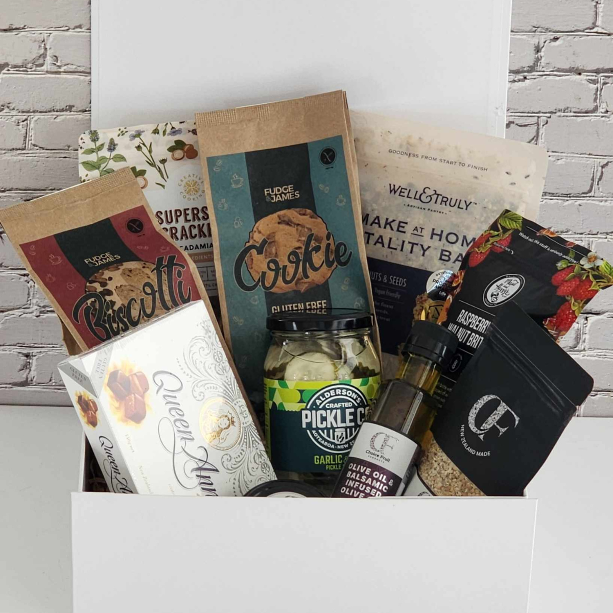 A Delicious Delight Gift Box