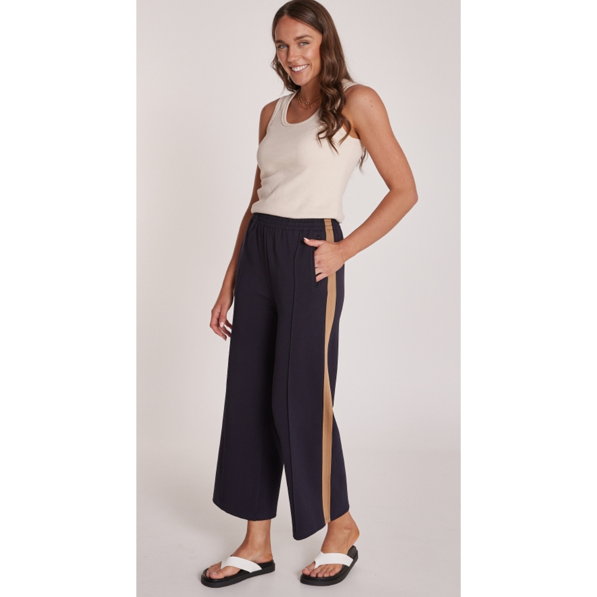 Feather & Noise Noah Cropped Pants