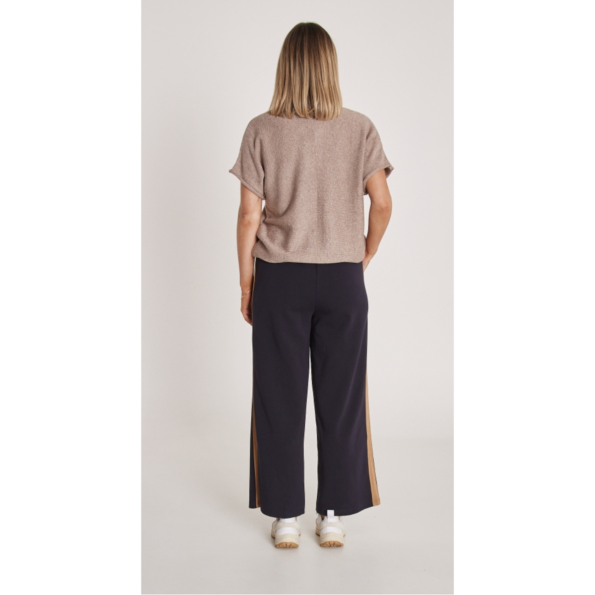Feather & Noise Noah Cropped Pants