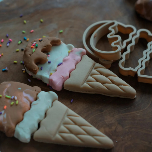 Kinfolk Pantry Ice Cream Cutter Set