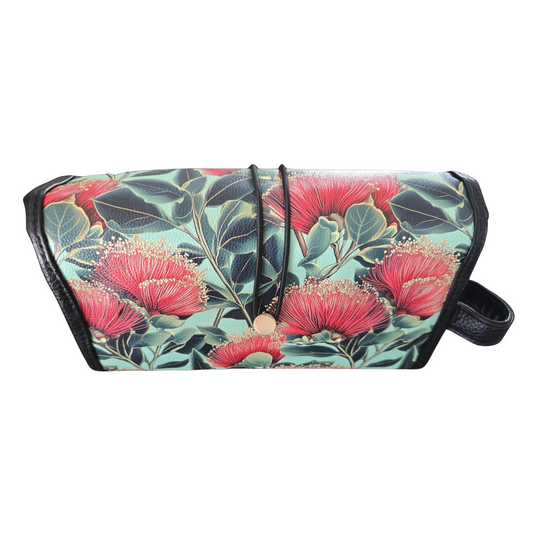 Moana Road Great Barrier Toiletry Bag