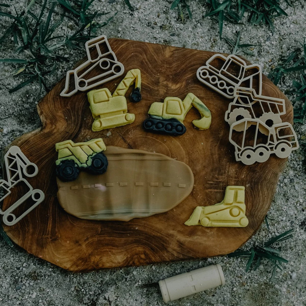 Kinfolk Pantry Construction Cutter Set