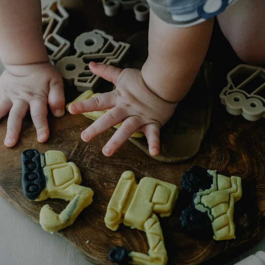 Kinfolk Pantry Construction Cutter Set