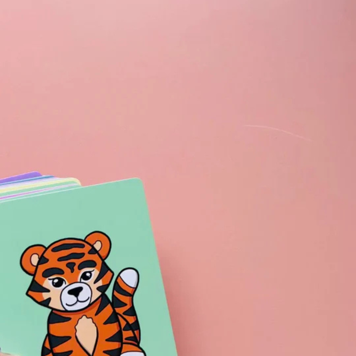 DROAR: The Fast-Paced Drawing Game