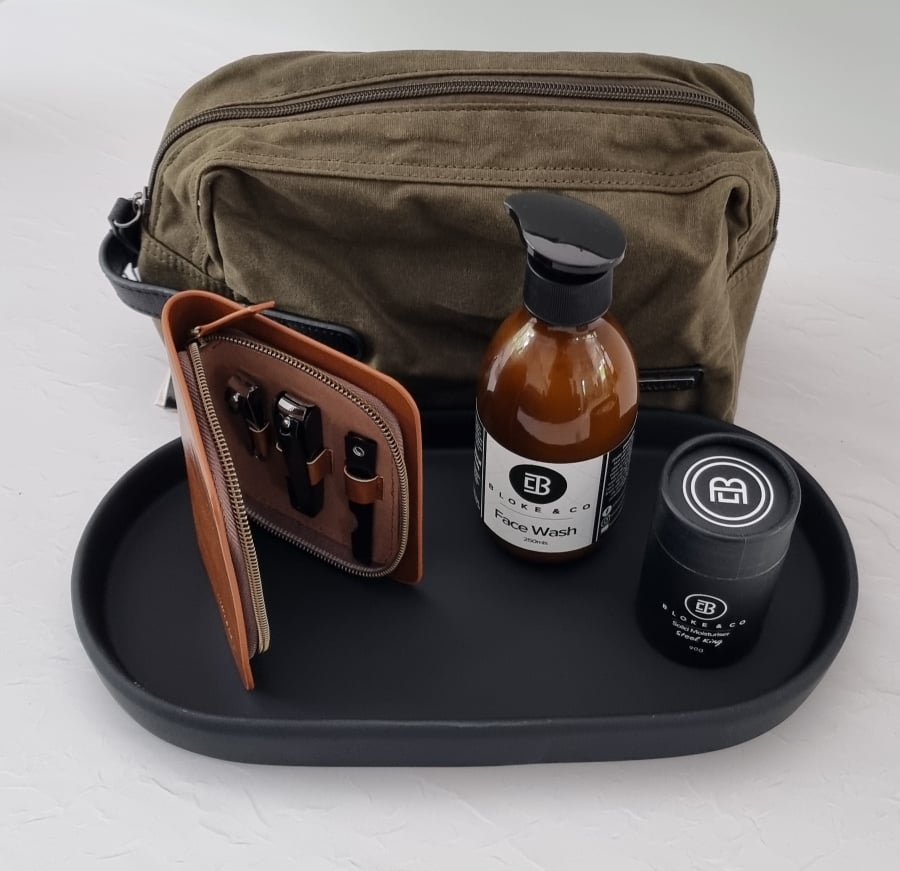 Men's Essential Bag